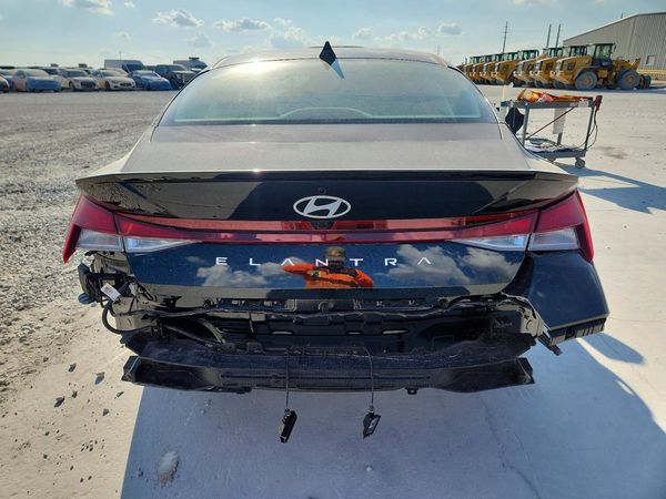2026 HYUNDAI ELANTRA