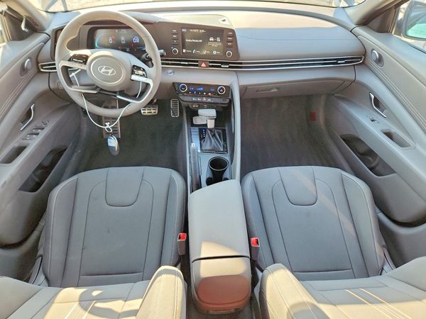 2026 HYUNDAI ELANTRA