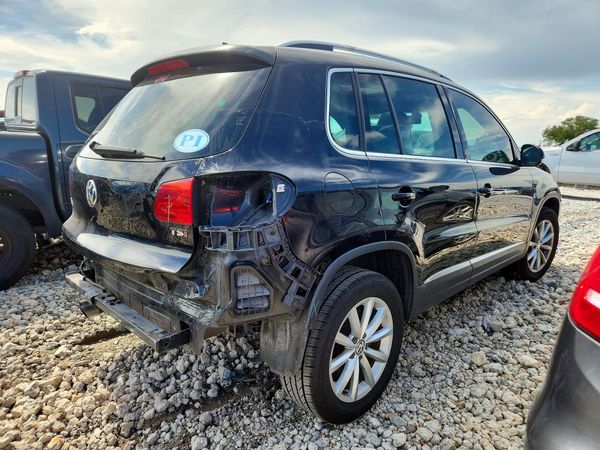2017 VOLKSWAGEN TIGUAN Wolfsburg