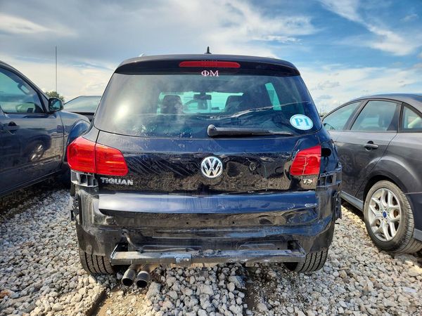 2017 VOLKSWAGEN TIGUAN Wolfsburg