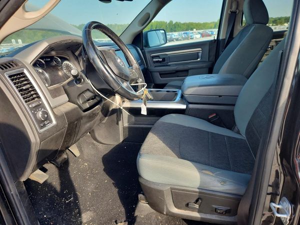 2019 RAM 1500 CLASSIC SLT