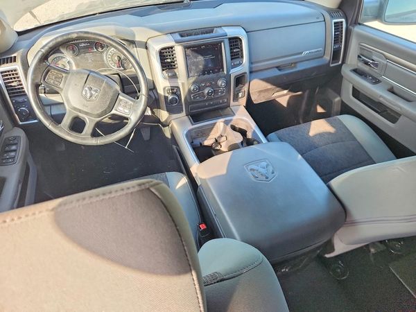 2019 RAM 1500 CLASSIC SLT