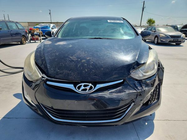 2015 HYUNDAI ELANTRA GLS(Middle)