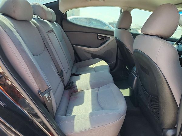 2015 HYUNDAI ELANTRA GLS(Middle)