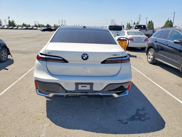 2024 BMW I7