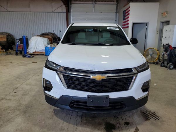 2022 CHEVROLET TRAVERSE LS