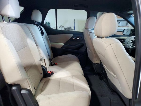 2022 CHEVROLET TRAVERSE LS