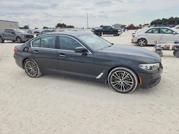 2018 BMW 530E