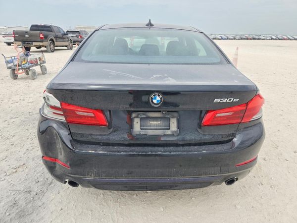 2018 BMW 530E