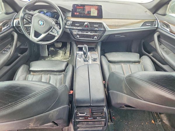 2018 BMW 530E