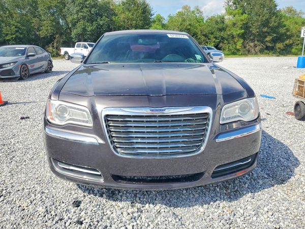2014 CHRYSLER 300