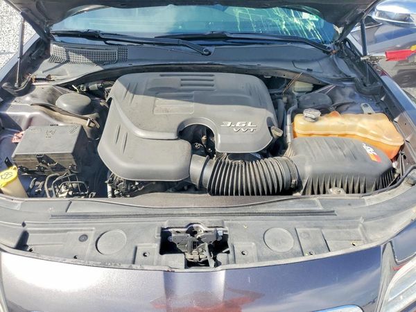 2014 CHRYSLER 300