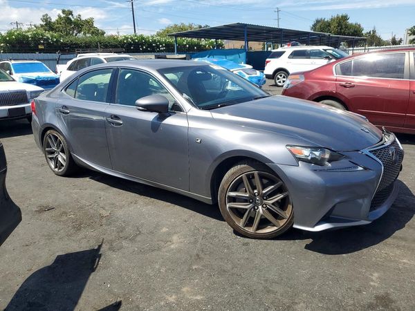 2016 LEXUS IS 200t