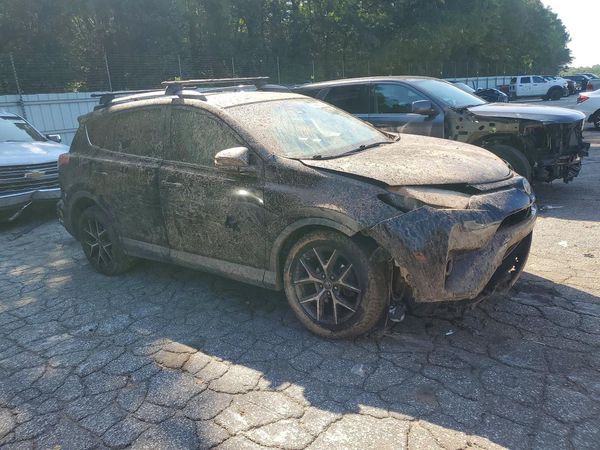 2017 TOYOTA RAV4 SE