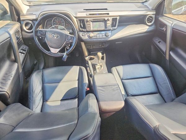 2015 TOYOTA RAV4