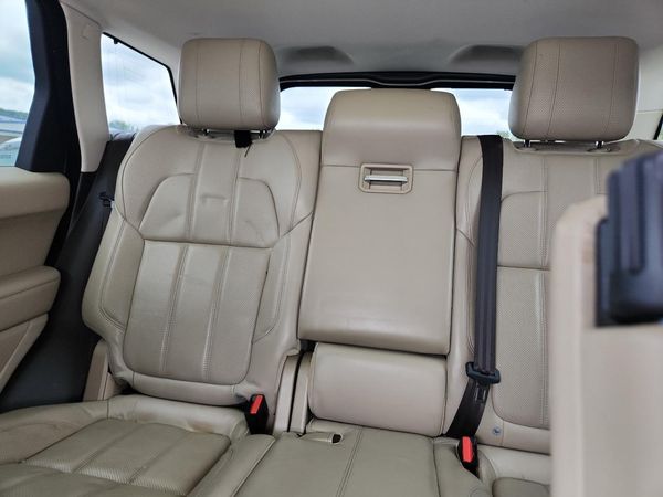 2017 LAND ROVER RANGE ROVER SPORT
