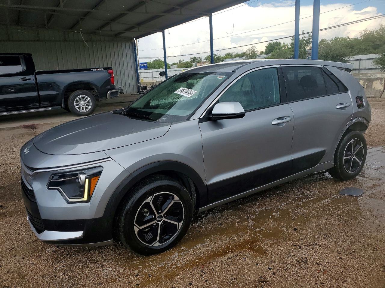 2026 KIA NIRO LX