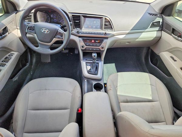 2017 HYUNDAI ELANTRA