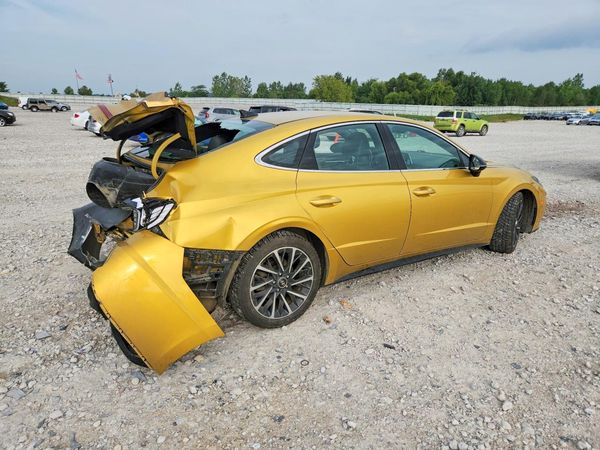 2020 HYUNDAI SONATA