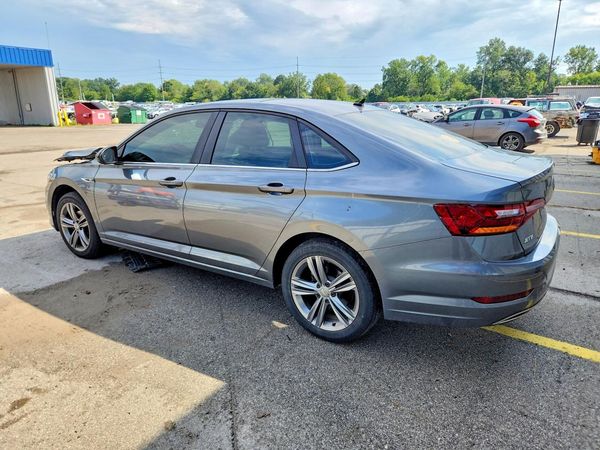 2019 VOLKSWAGEN JETTA S, SE, R-Line