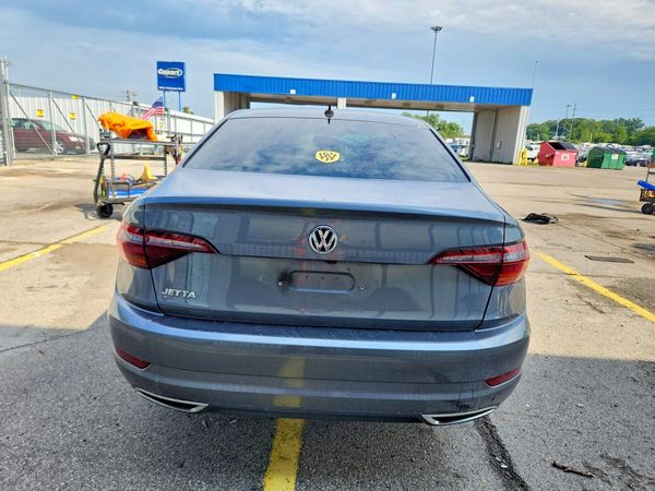 2019 VOLKSWAGEN JETTA S, SE, R-Line