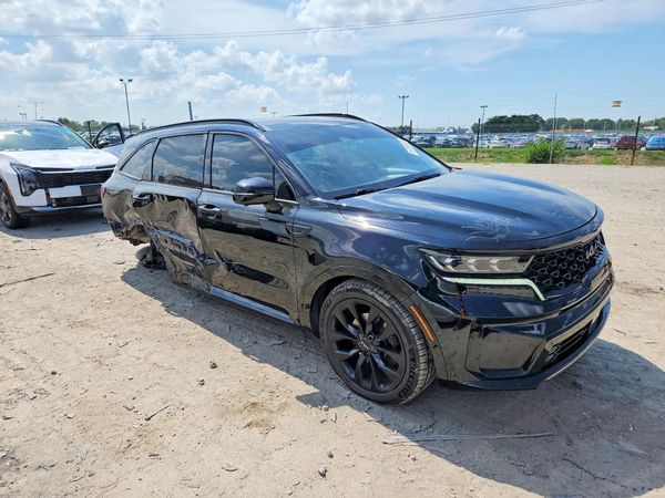 2022 KIA SORENTO