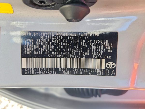 2017 TOYOTA COROLLA