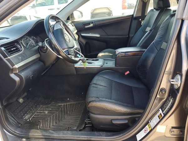 2012 TOYOTA CAMRY