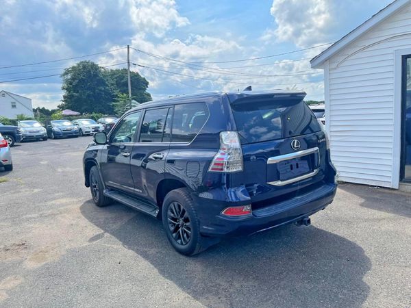 2022 LEXUS GX 460 Premium