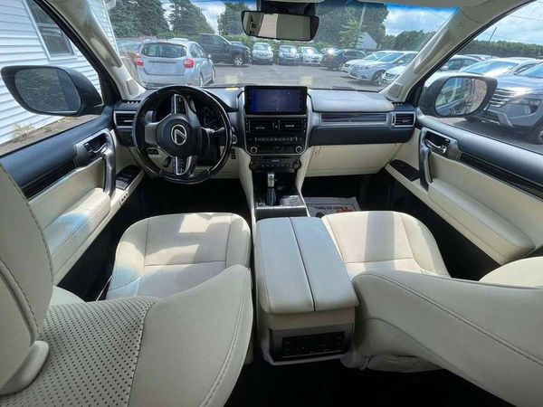 2022 LEXUS GX 460 Premium