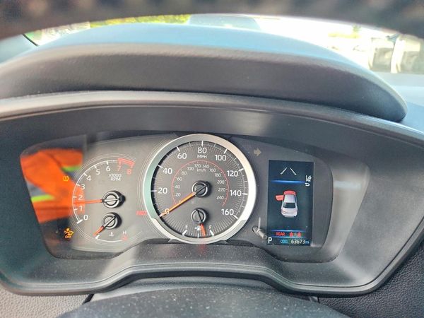 2021 TOYOTA COROLLA