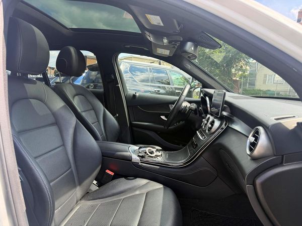 2017 MERCEDES-BENZ GLC GLC300