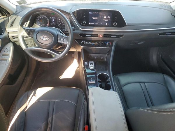 2023 HYUNDAI SONATA SE