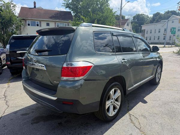 2013 TOYOTA HIGHLANDER Base/Hybrid