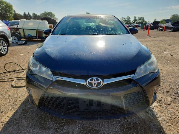 2015 TOYOTA CAMRY