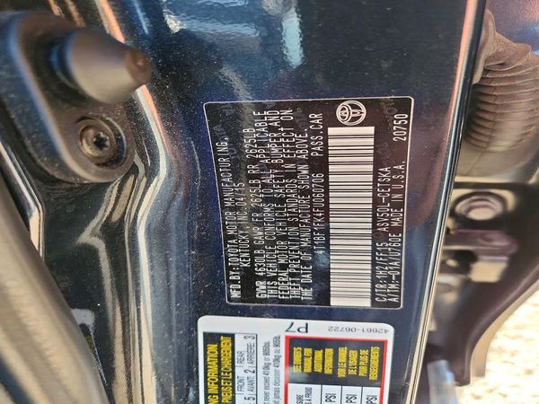 2015 TOYOTA CAMRY