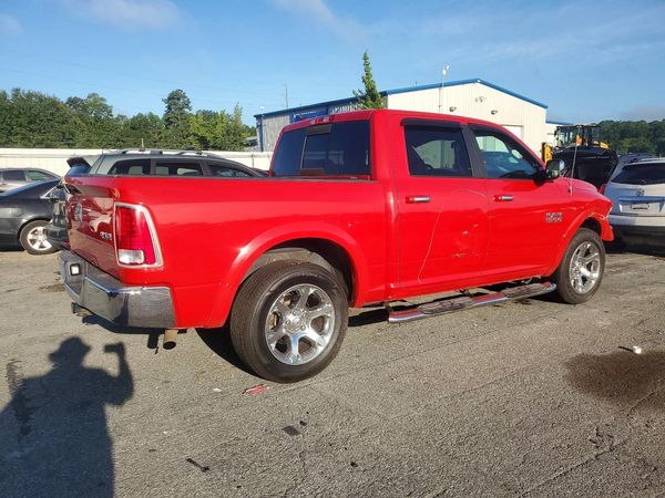 2016 RAM 1500 Laramie