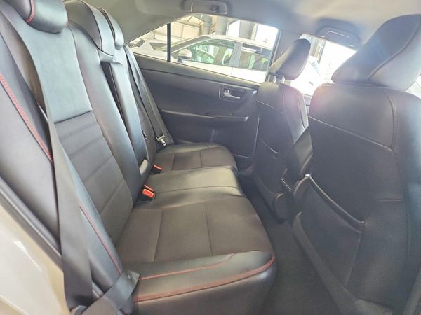 2017 TOYOTA CAMRY