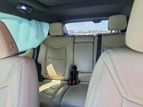 2017 CADILLAC XT5
