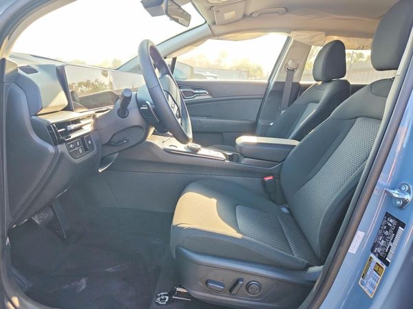 2027 KIA SPORTAGE LX, S — DENT