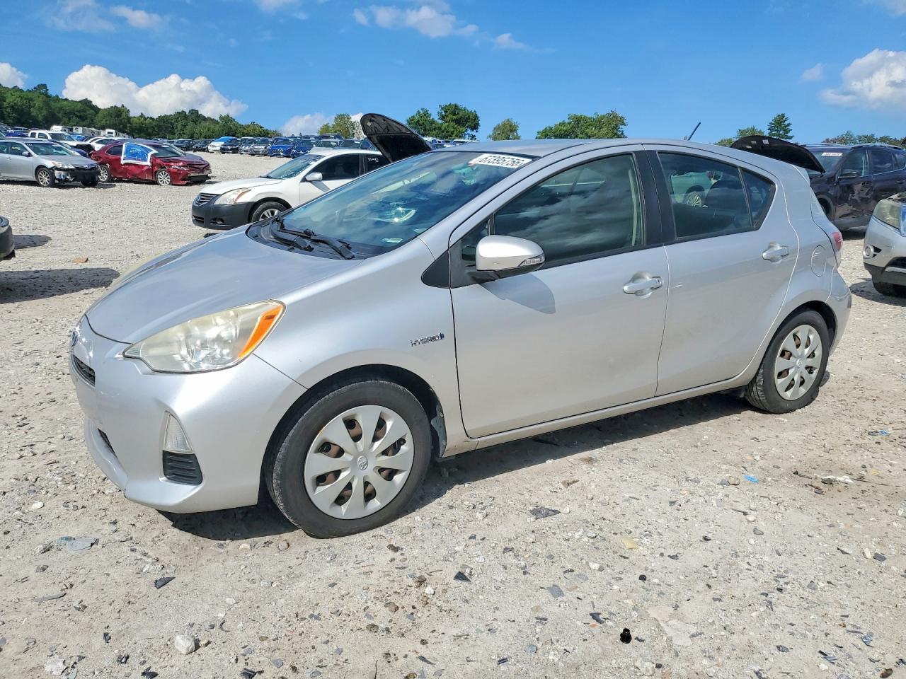 2013 TOYOTA PRIUS