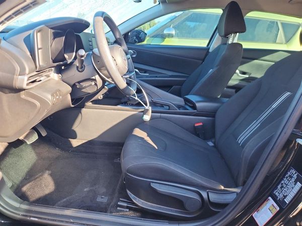 2023 HYUNDAI ELANTRA SEL — DENT