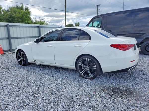 2022 MERCEDES-BENZ C C300