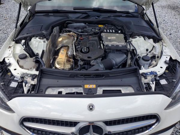 2022 MERCEDES-BENZ C C300