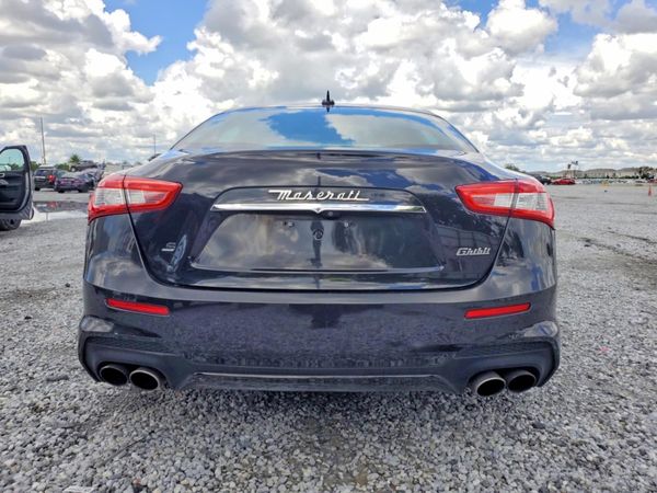 2018 MASERATI GHIBLI Sport
