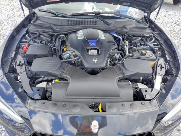 2018 MASERATI GHIBLI Sport