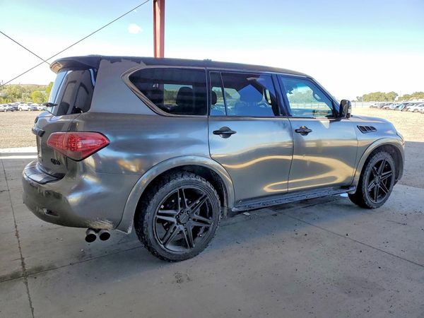 2012 INFINITI QX56