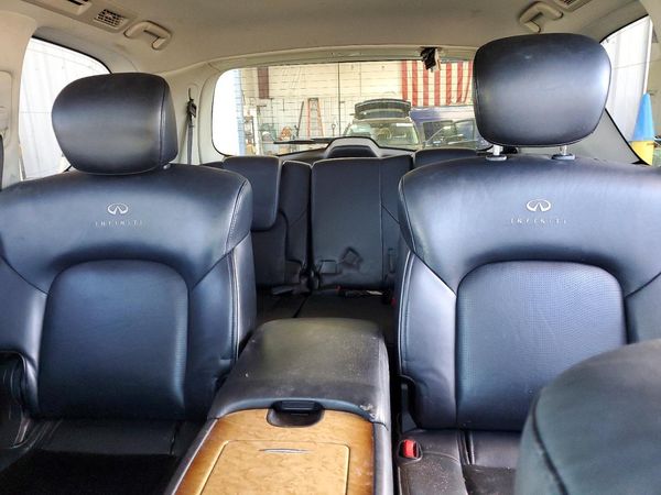 2012 INFINITI QX56