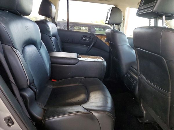 2012 INFINITI QX56