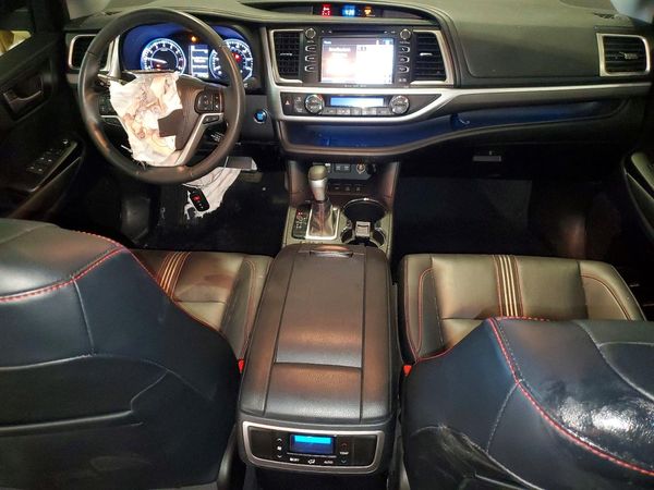 2019 TOYOTA HIGHLANDER SE/XLE